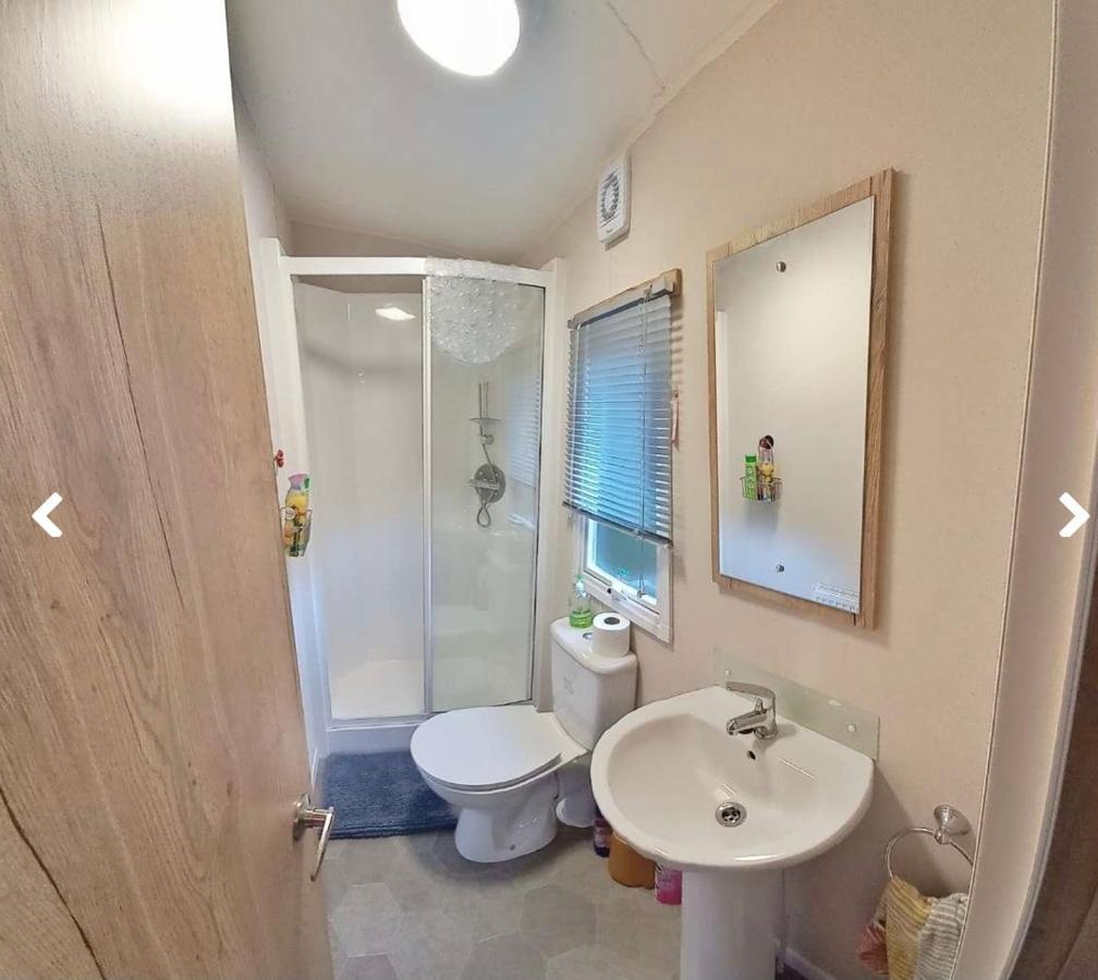 Appleblossom Lodge, Lido Leisure Park, Knaresborough Bagian luar foto