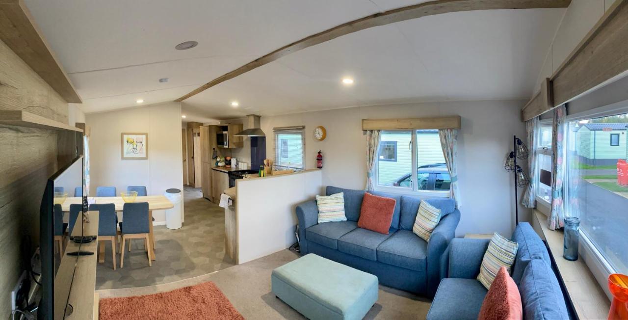 Appleblossom Lodge, Lido Leisure Park, Knaresborough Bagian luar foto
