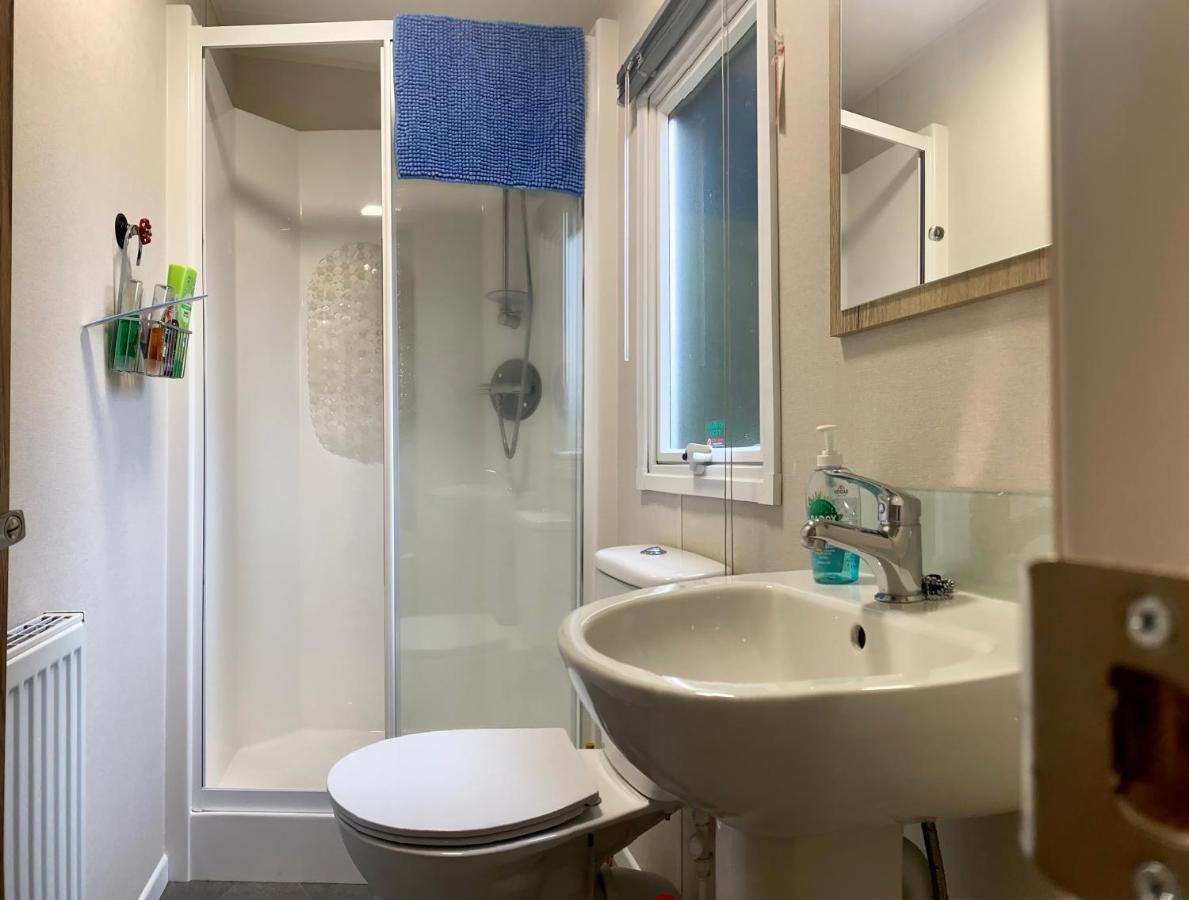 Appleblossom Lodge, Lido Leisure Park, Knaresborough Bagian luar foto